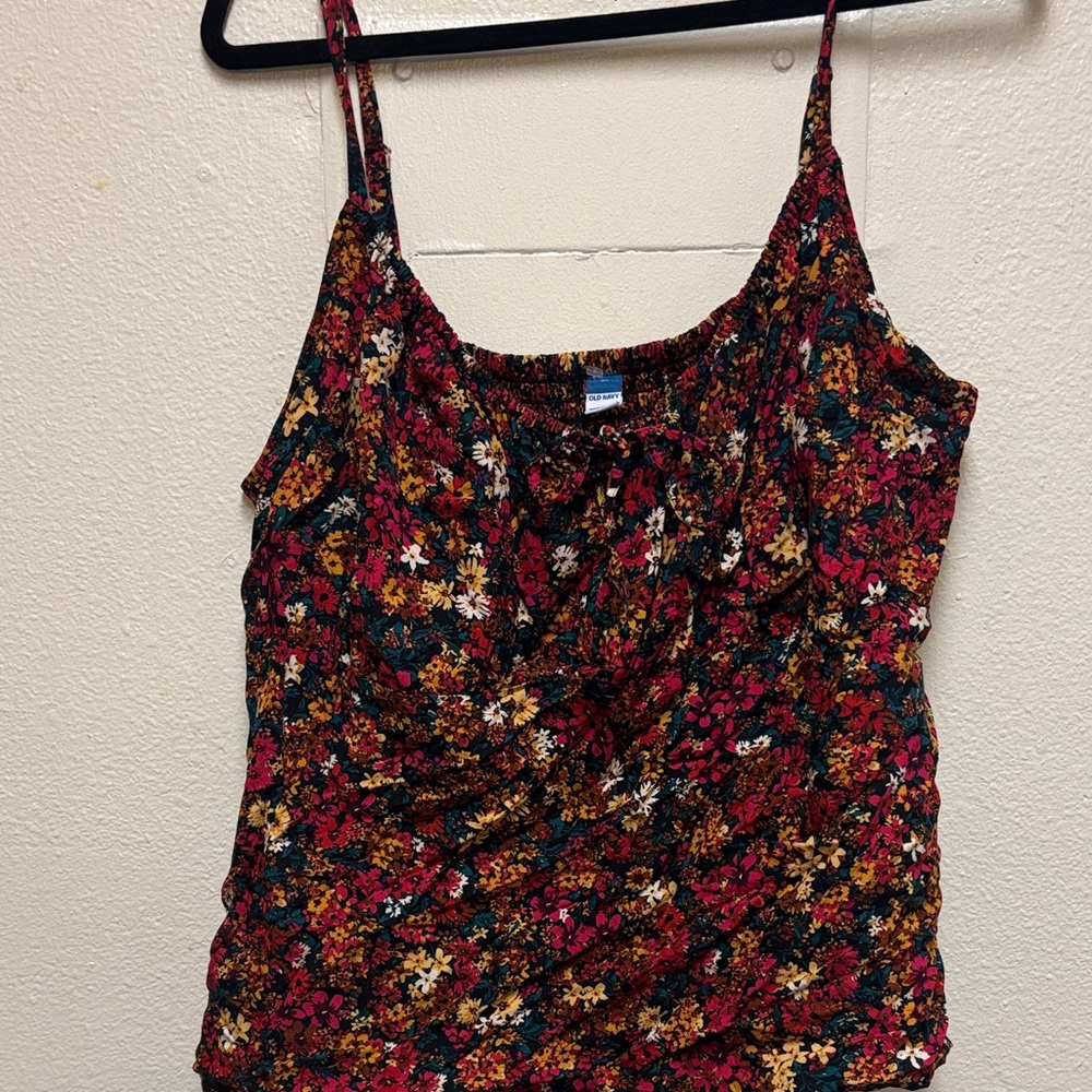 Old Navy Multicolor Floral Camisole